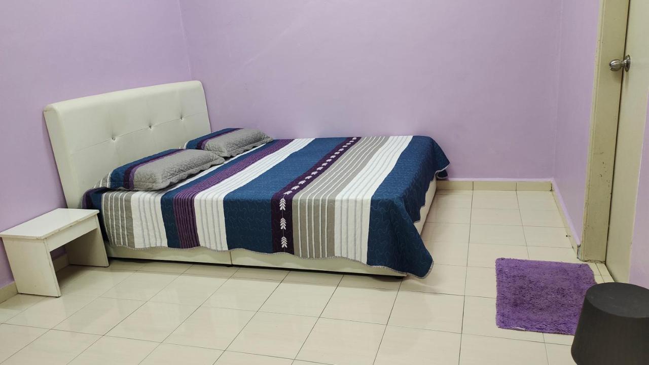 טנג'ונג מלים Muslim Dinaim Homestay מראה חיצוני תמונה