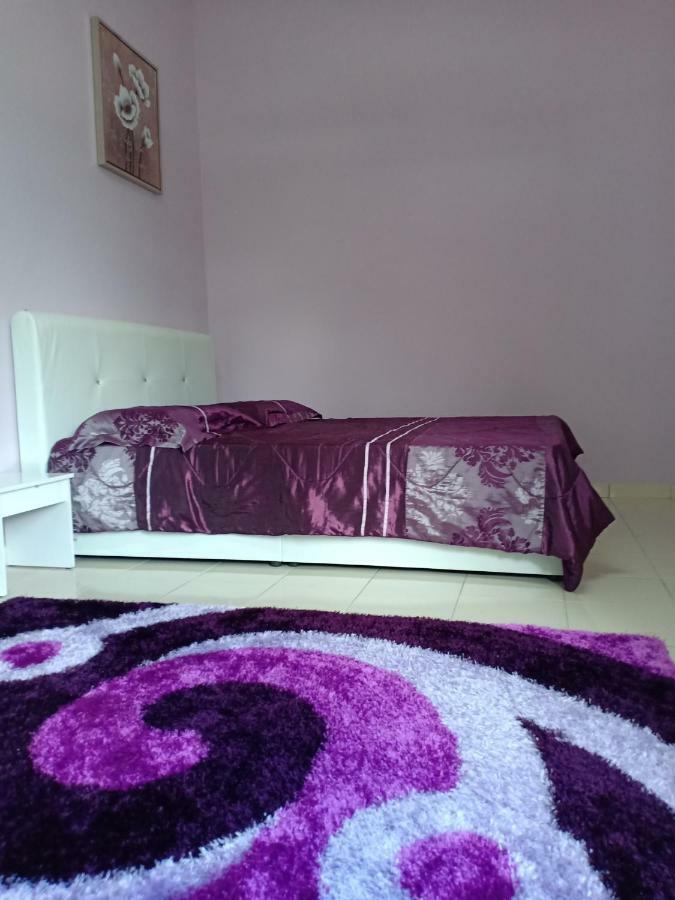 טנג'ונג מלים Muslim Dinaim Homestay מראה חיצוני תמונה
